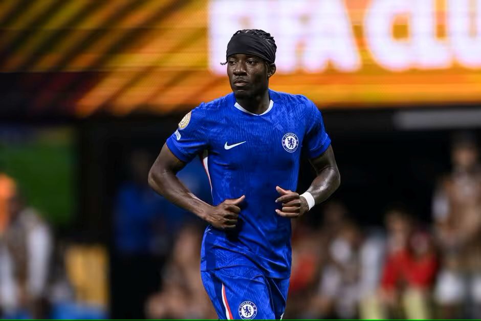 Bintang Muda Noni Madueke Chelsea